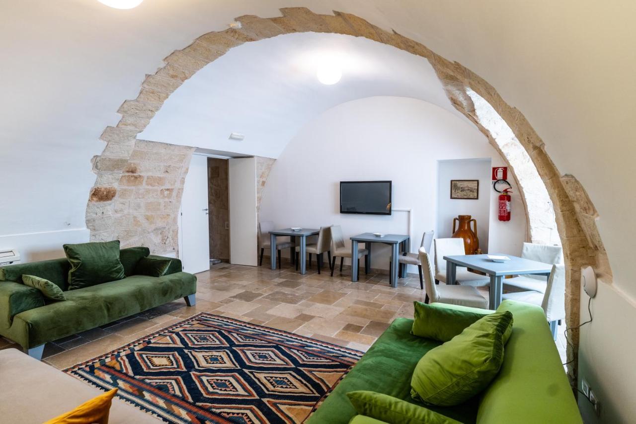 Palazzo Indelli Hotell Monopoli Eksteriør bilde