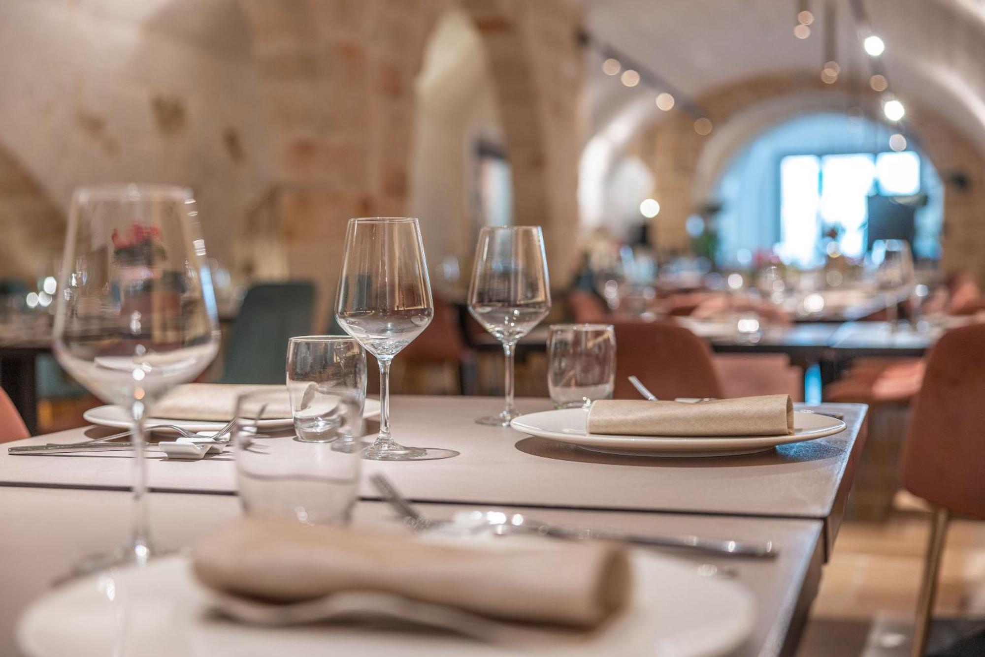 Palazzo Indelli Hotell Monopoli Eksteriør bilde
