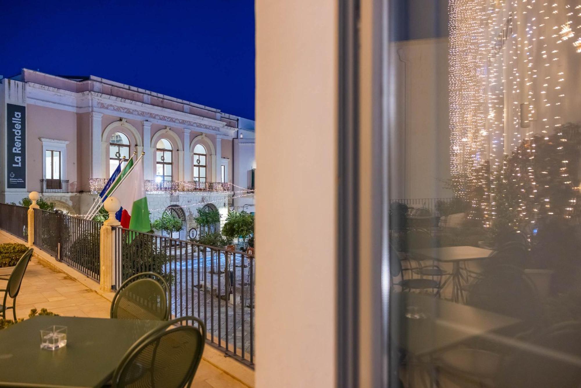 Palazzo Indelli Hotell Monopoli Eksteriør bilde